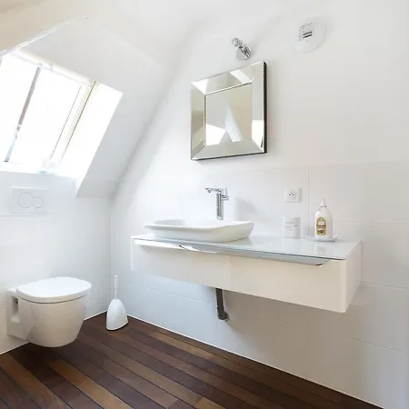 Saint Nicolas Apartment