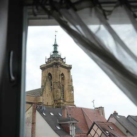 Saint Nicolas Apartment *